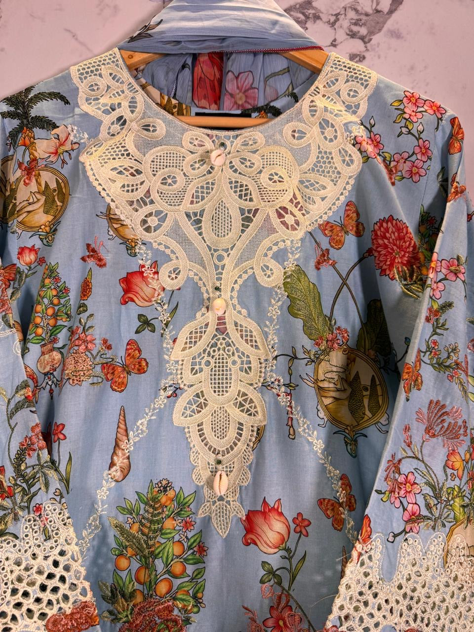 3 Piece - Lawn Embroidered Suit