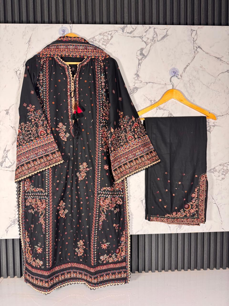 3 Piece Embroidered Lawn Suit