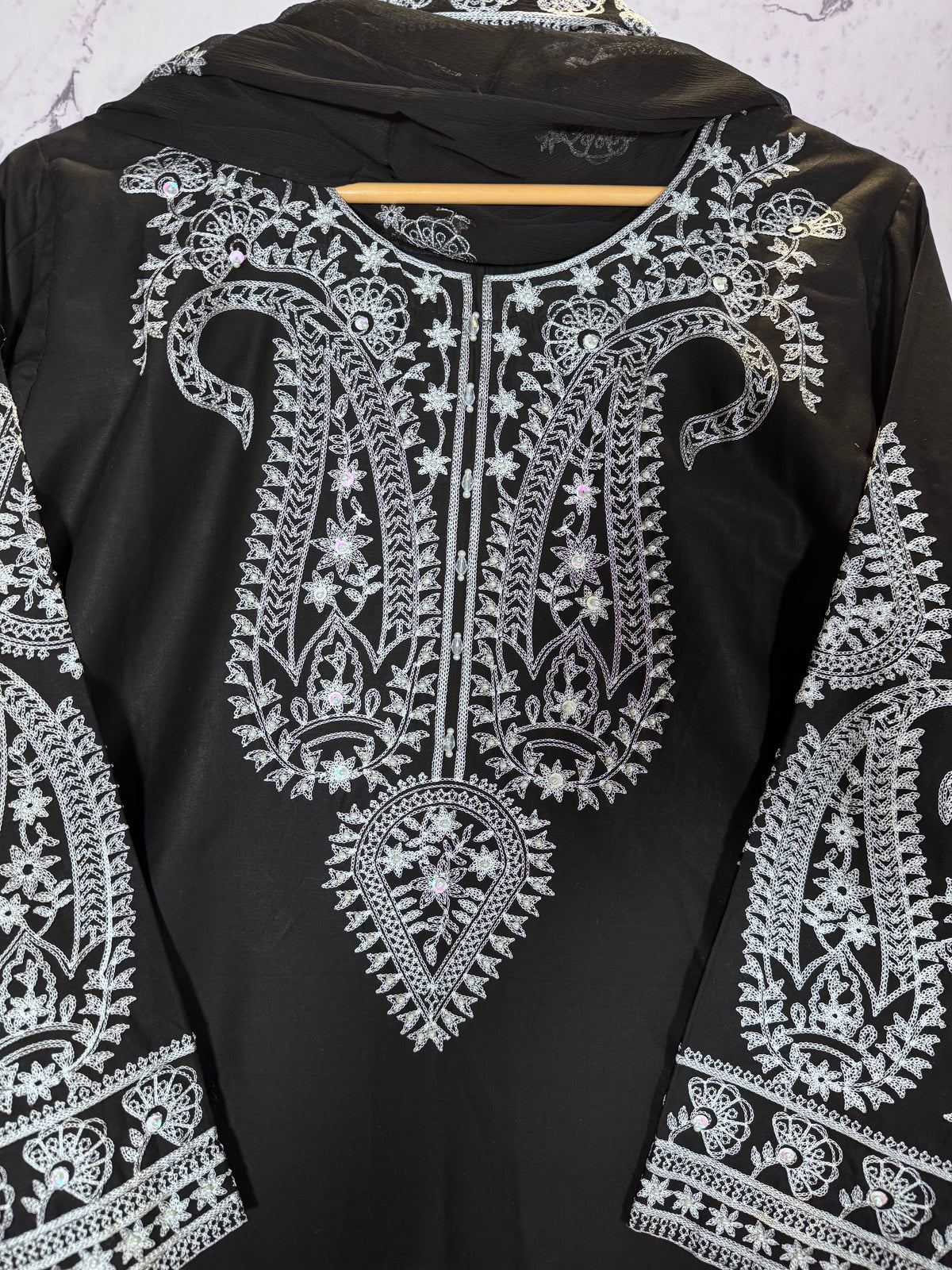3 Piece Embroidered Lawn Suit