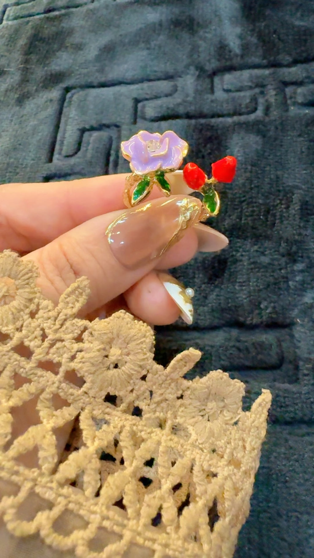 Adjustable ring