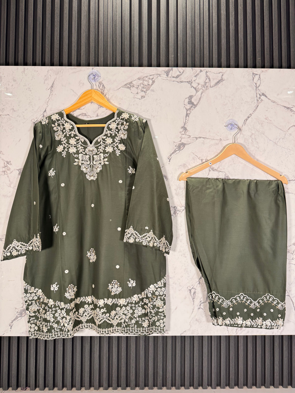2 Piece Farshi Shalwar