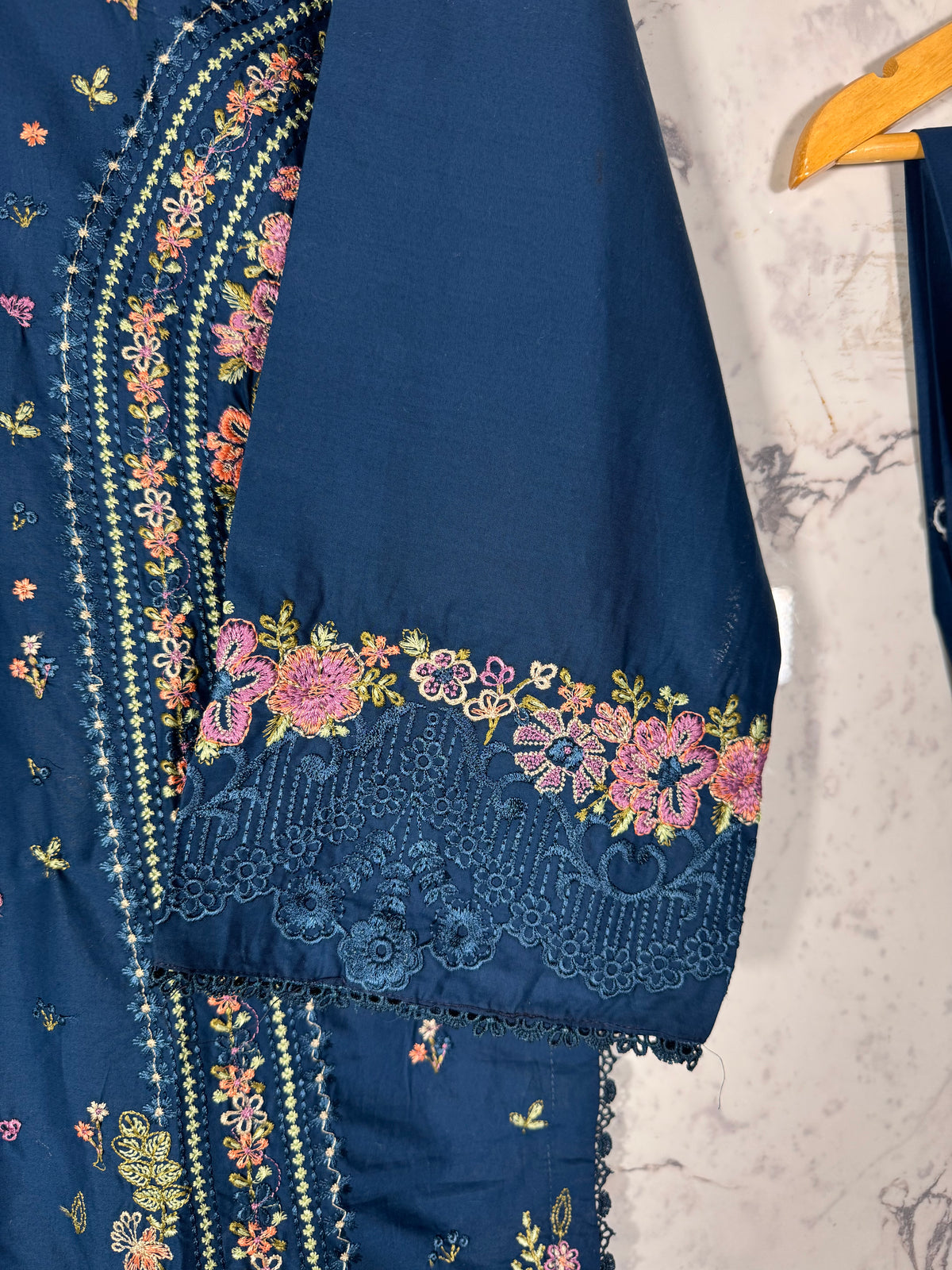 3 Piece Embroidered Lawn Suit