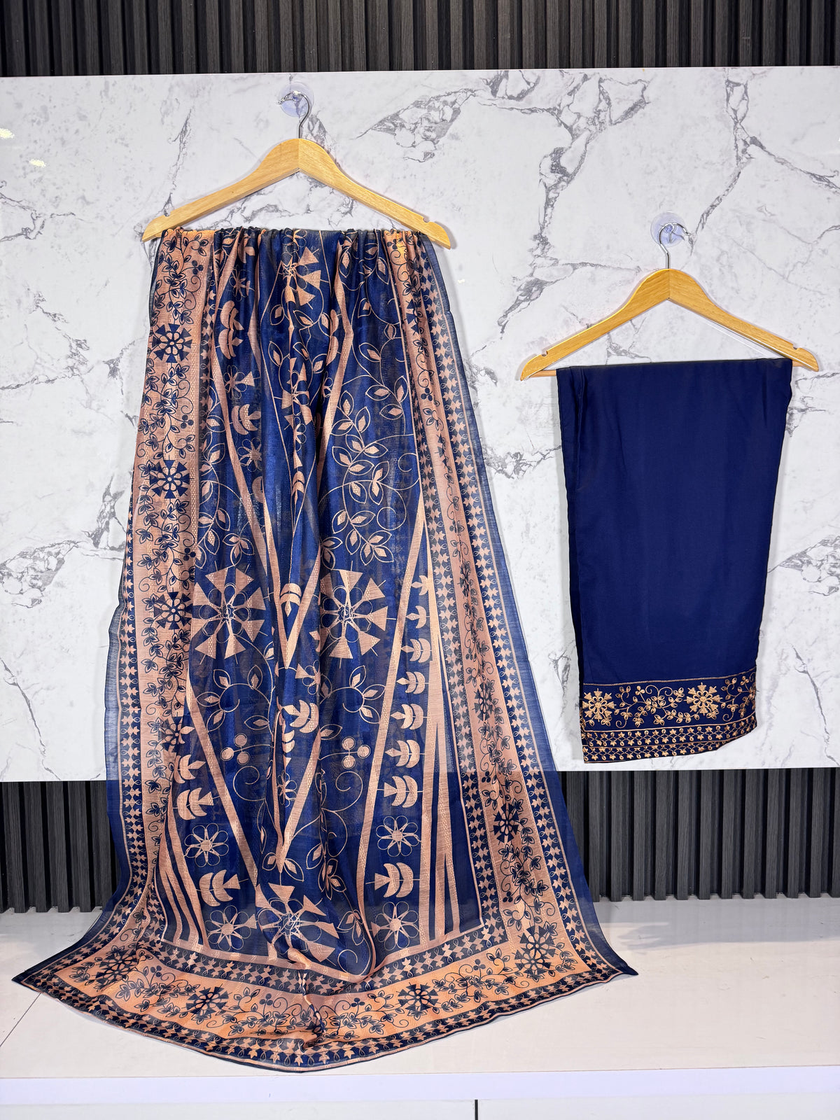 3 Piece Winter Dhanak Embroidered Suit