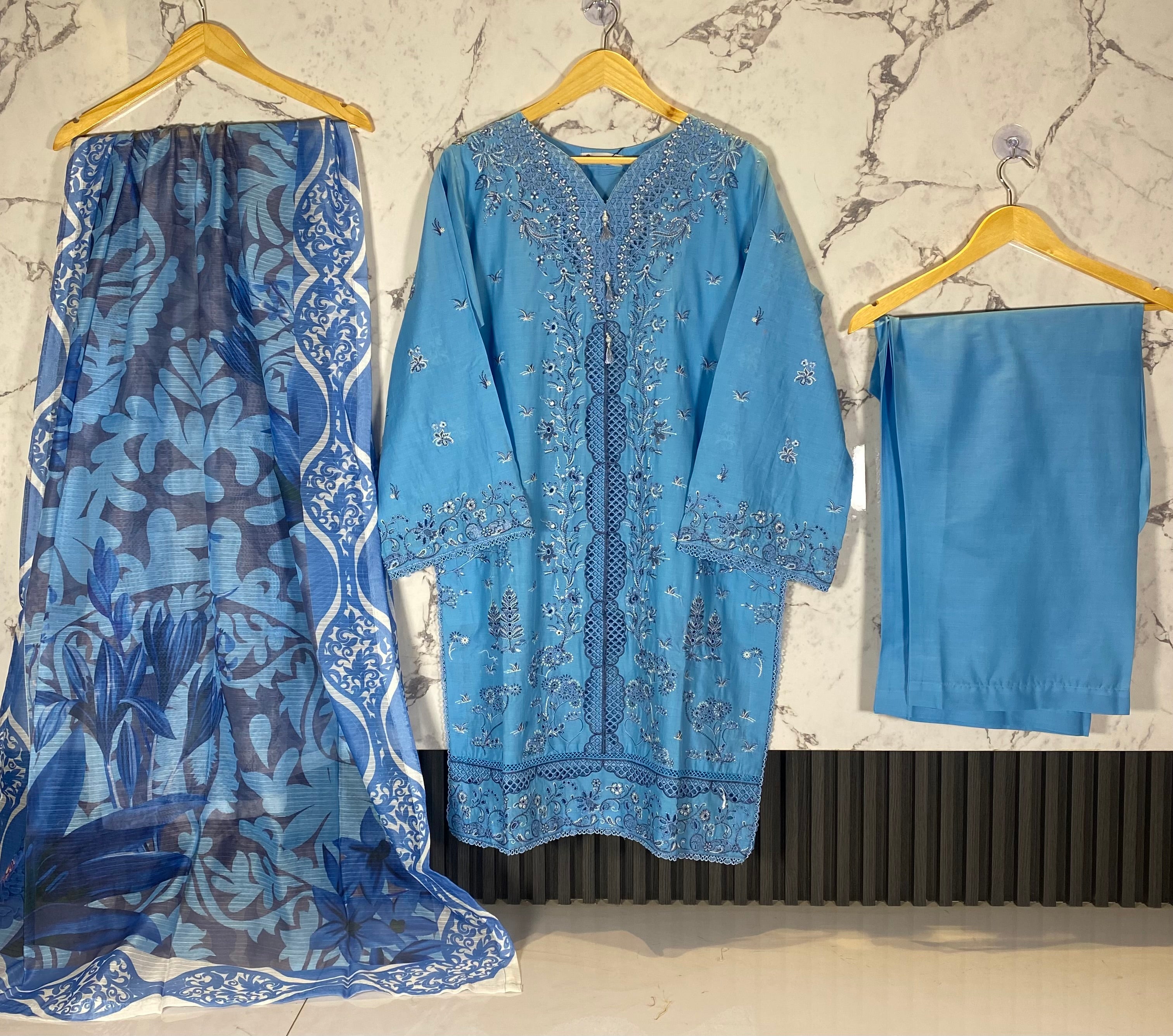3 Piece - Embroidered Lawn Suit