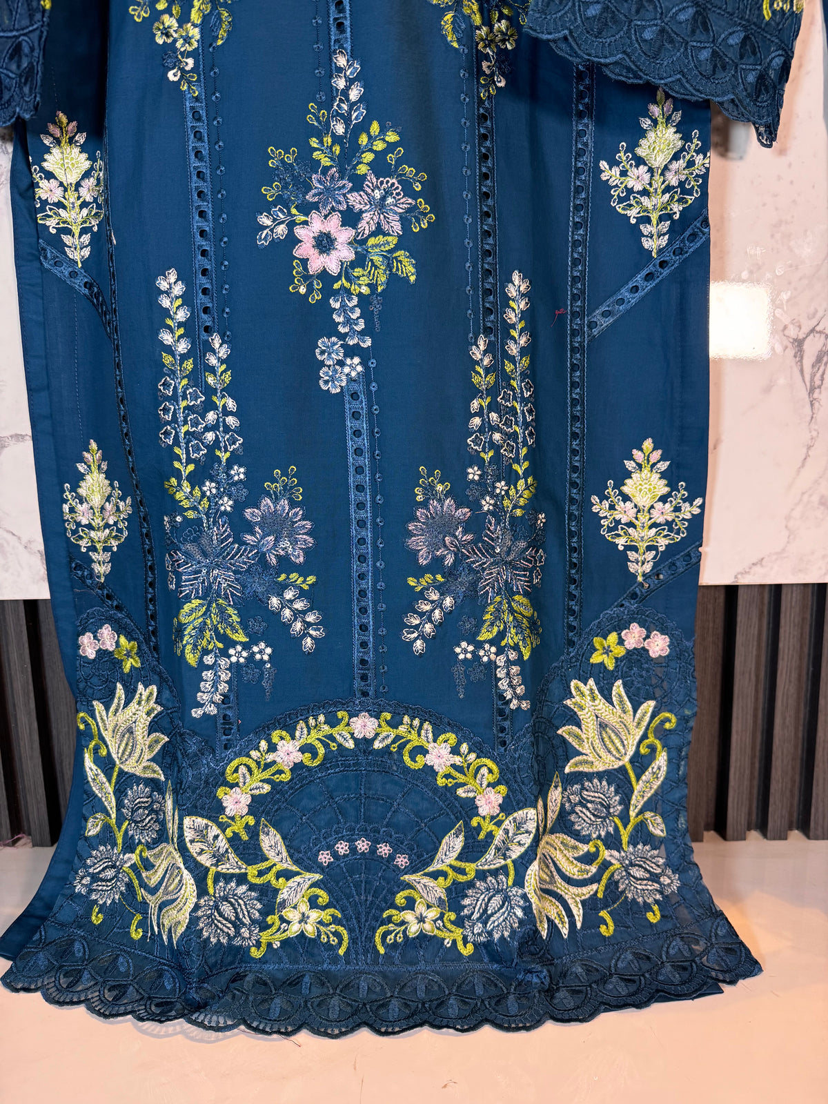 3 Piece Embroidered Lawn Suit