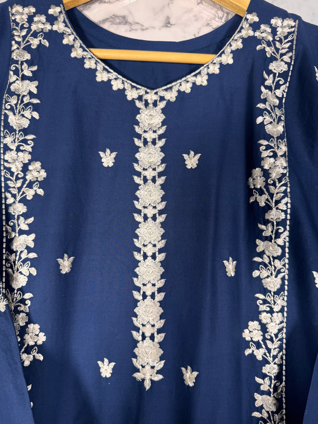 2 Piece Embroidered Lawn Suit