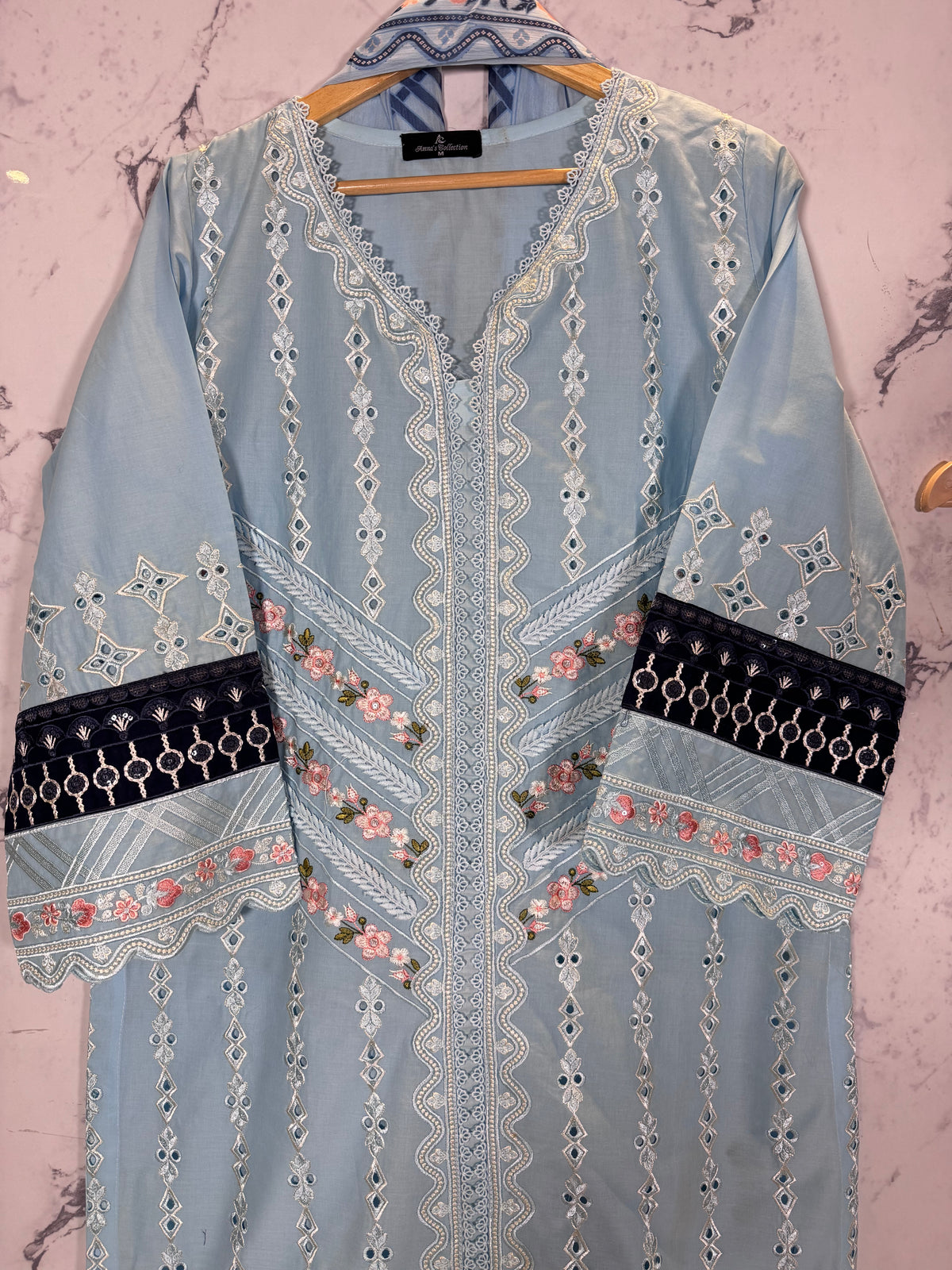 3 Piece Lawn Chicken Kari Full Embroidered Suit