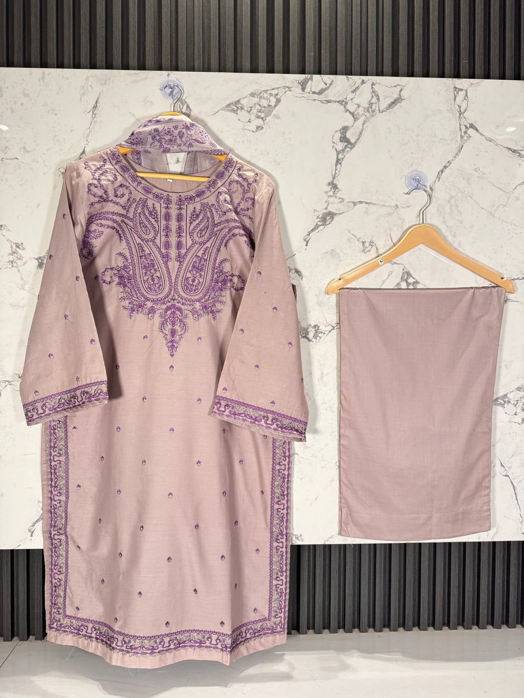 3 Piece Lawn Cotton Embroidered Suit