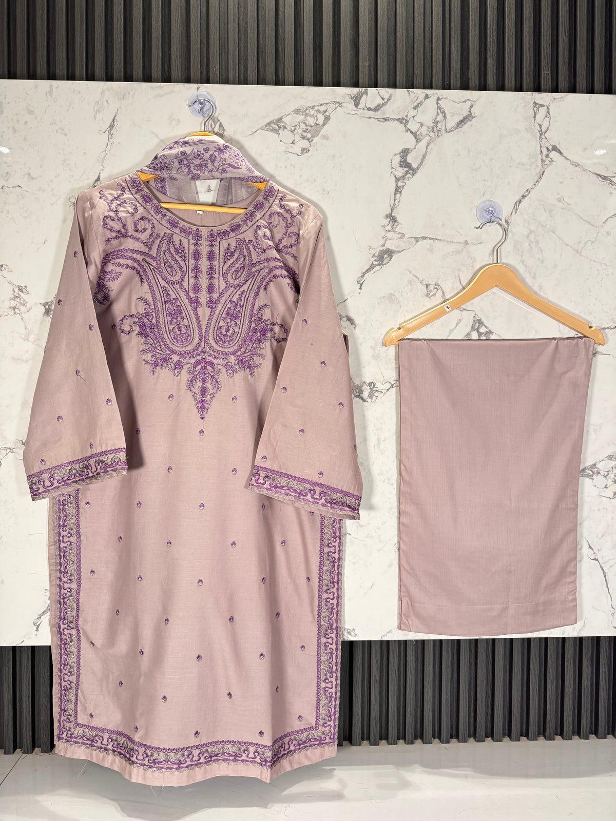 3 Piece Lawn Cotton Embroidered Suit