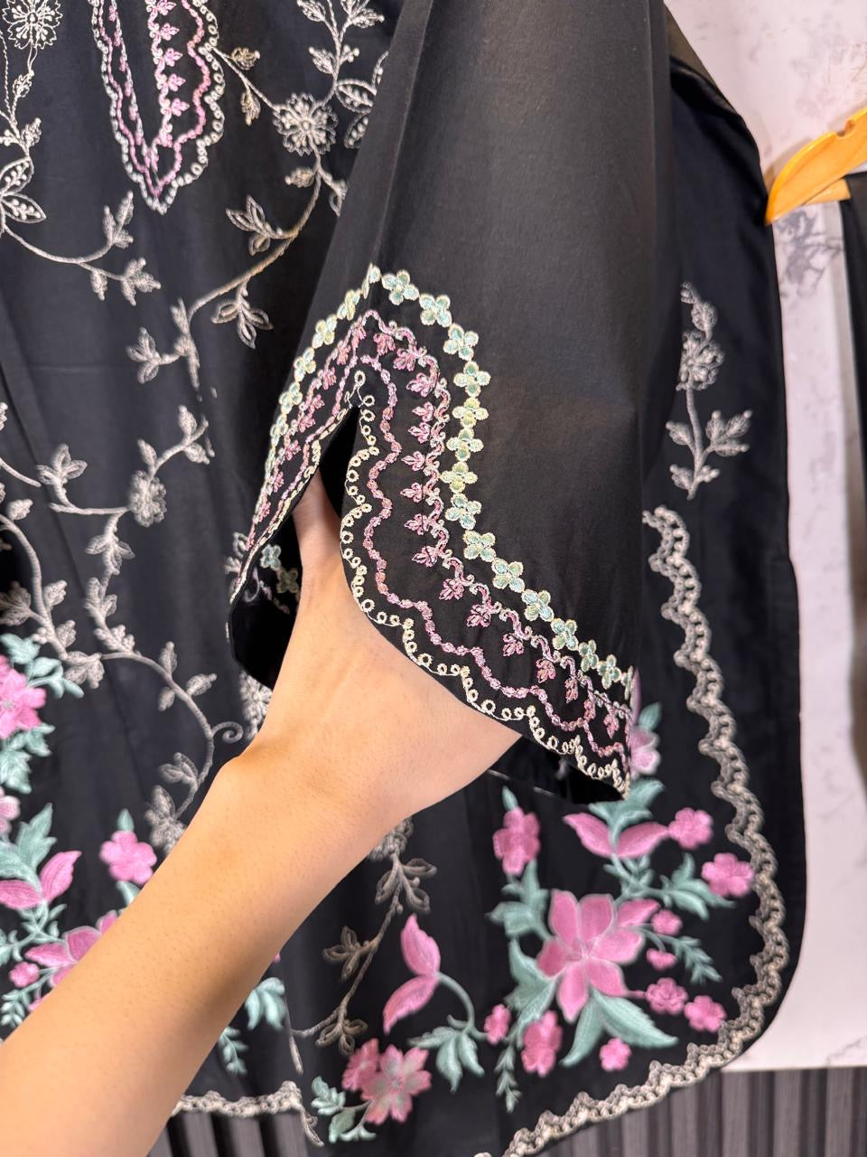2 Piece - Embroidered Farshi Shalwar