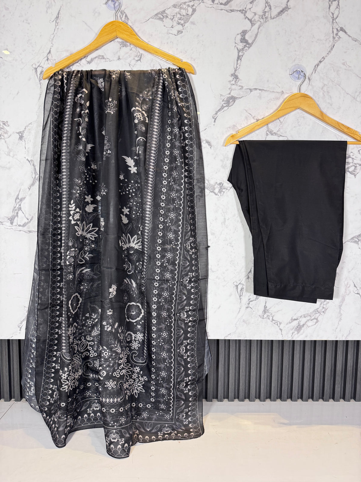 3 Piece Lawn cotton Full Embroidered Suit