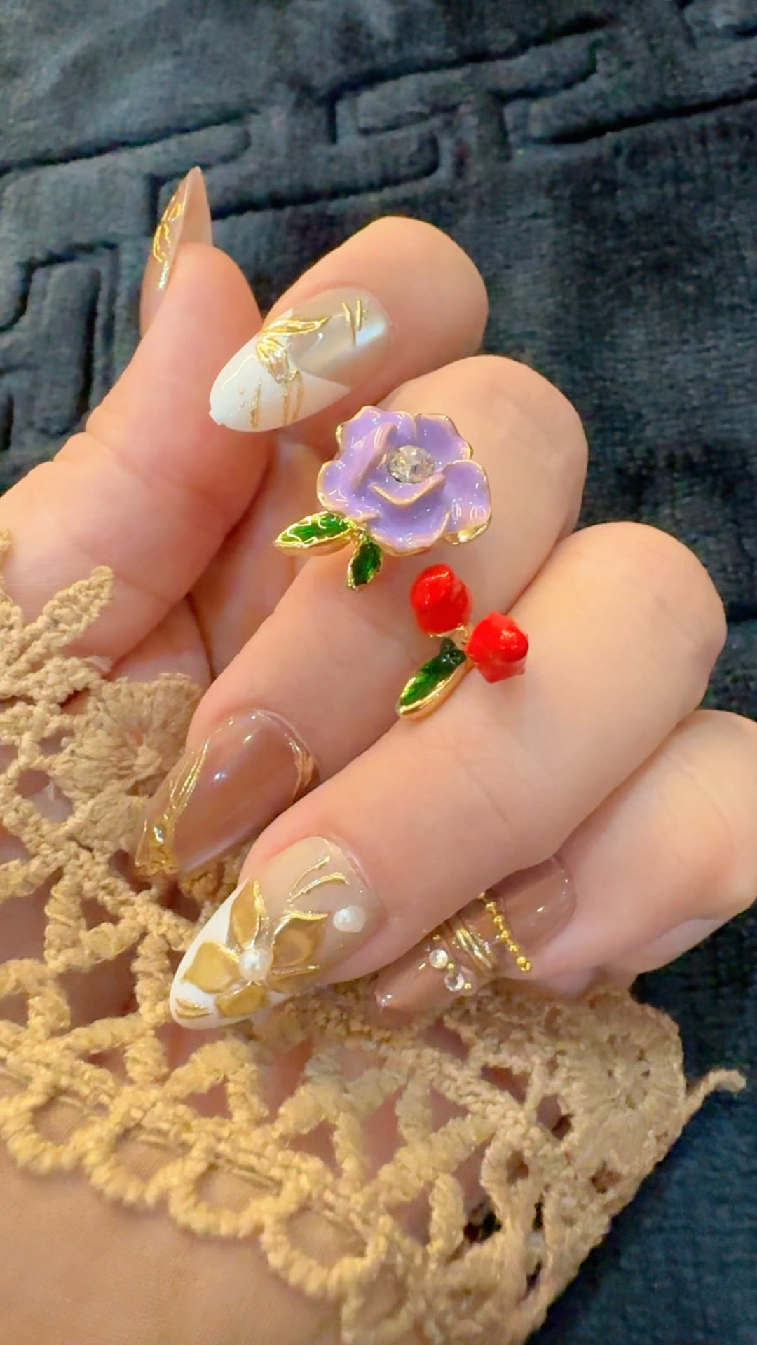 Adjustable ring