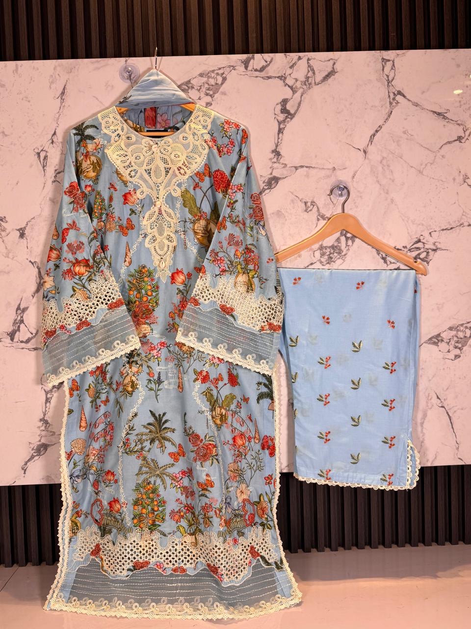 3 Piece - Lawn Embroidered Suit