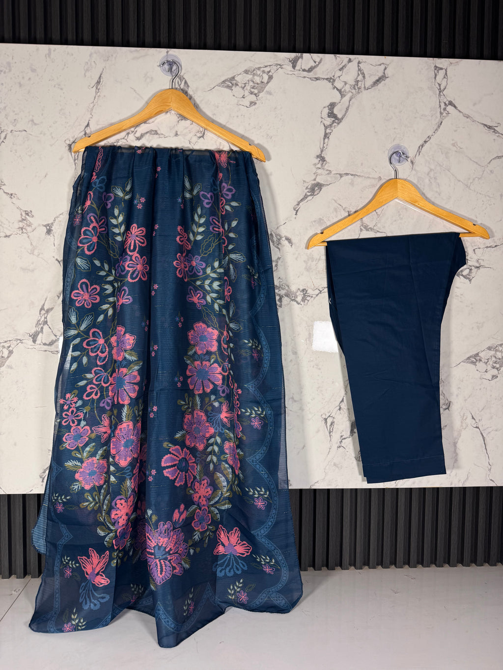3 Piece Embroidered Lawn Suit