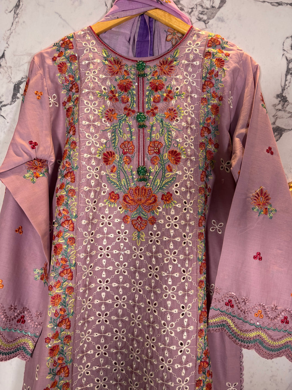 3 Piece Embroidered lawn suit