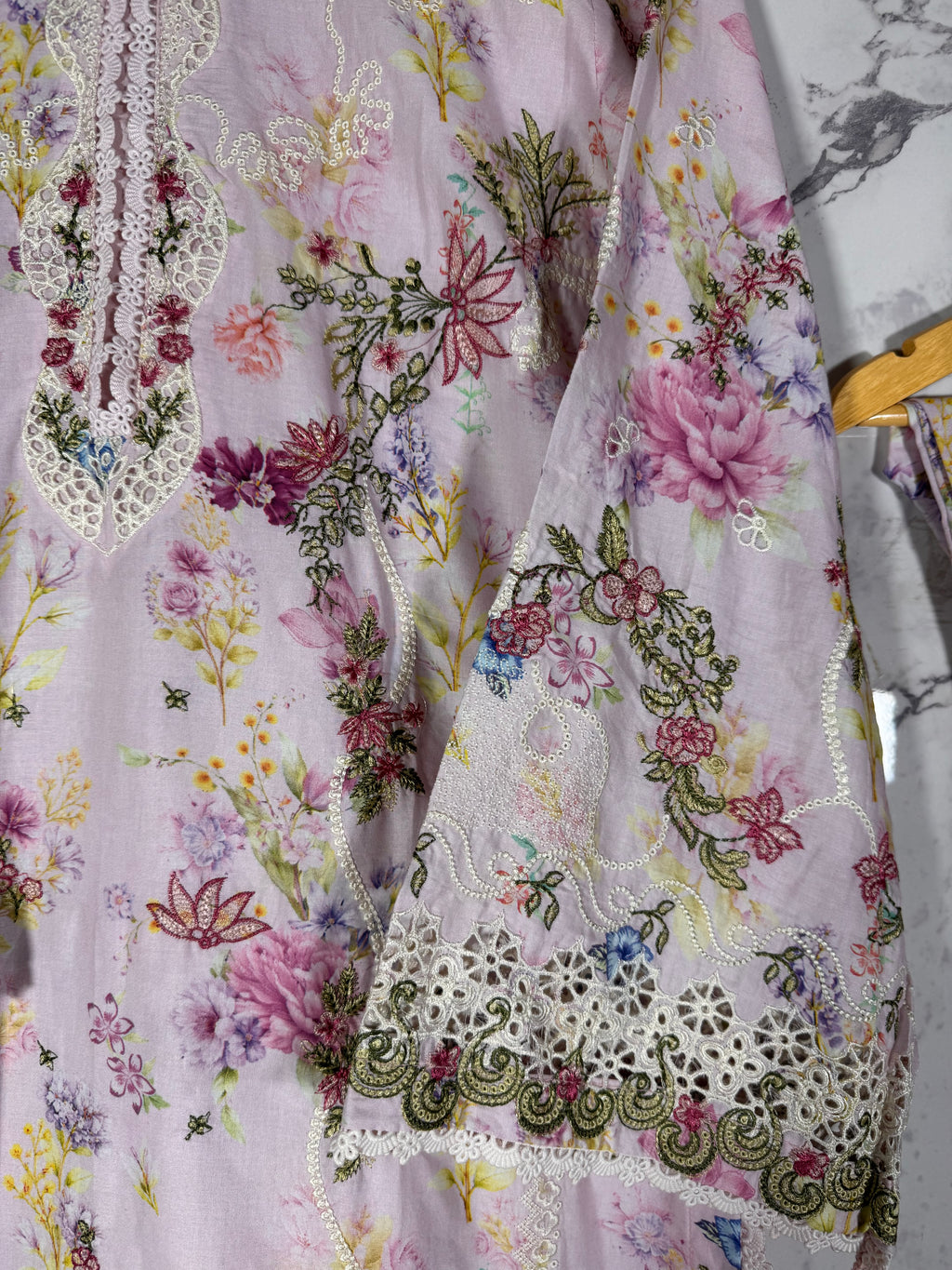 3 Piece Embroidered Lawn Suit