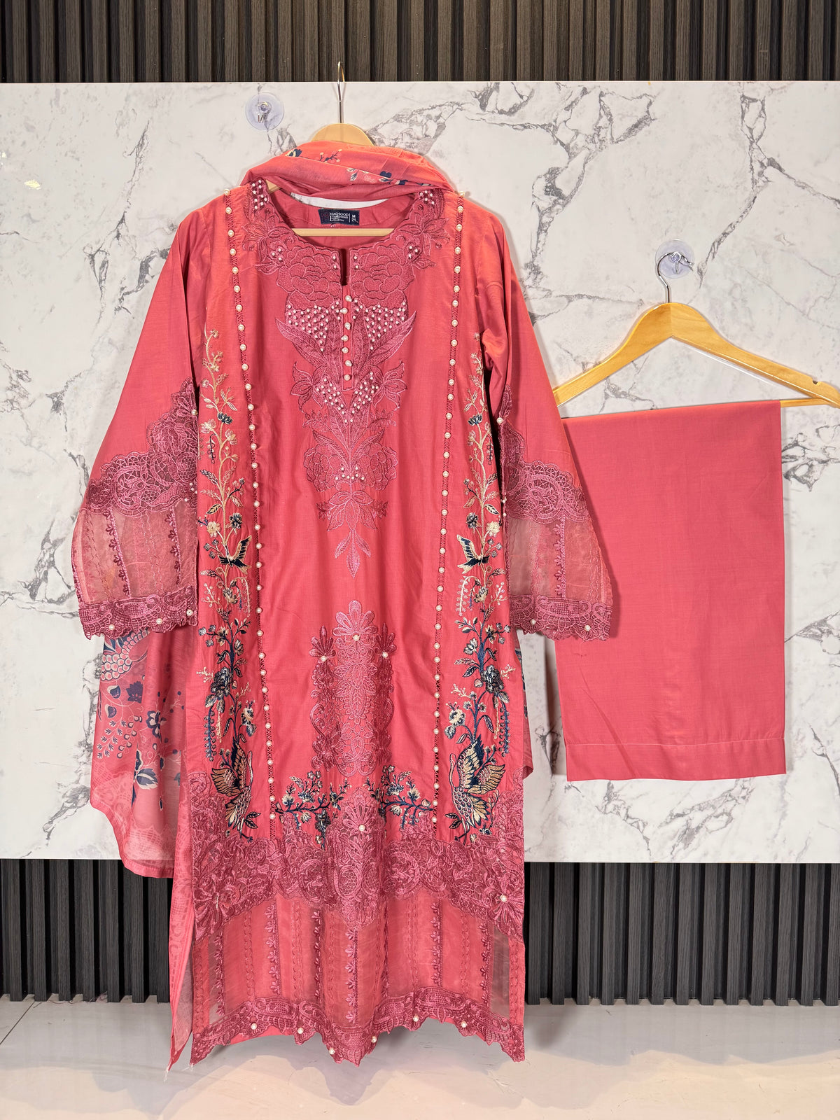 3 Piece Embroidered lawn suit