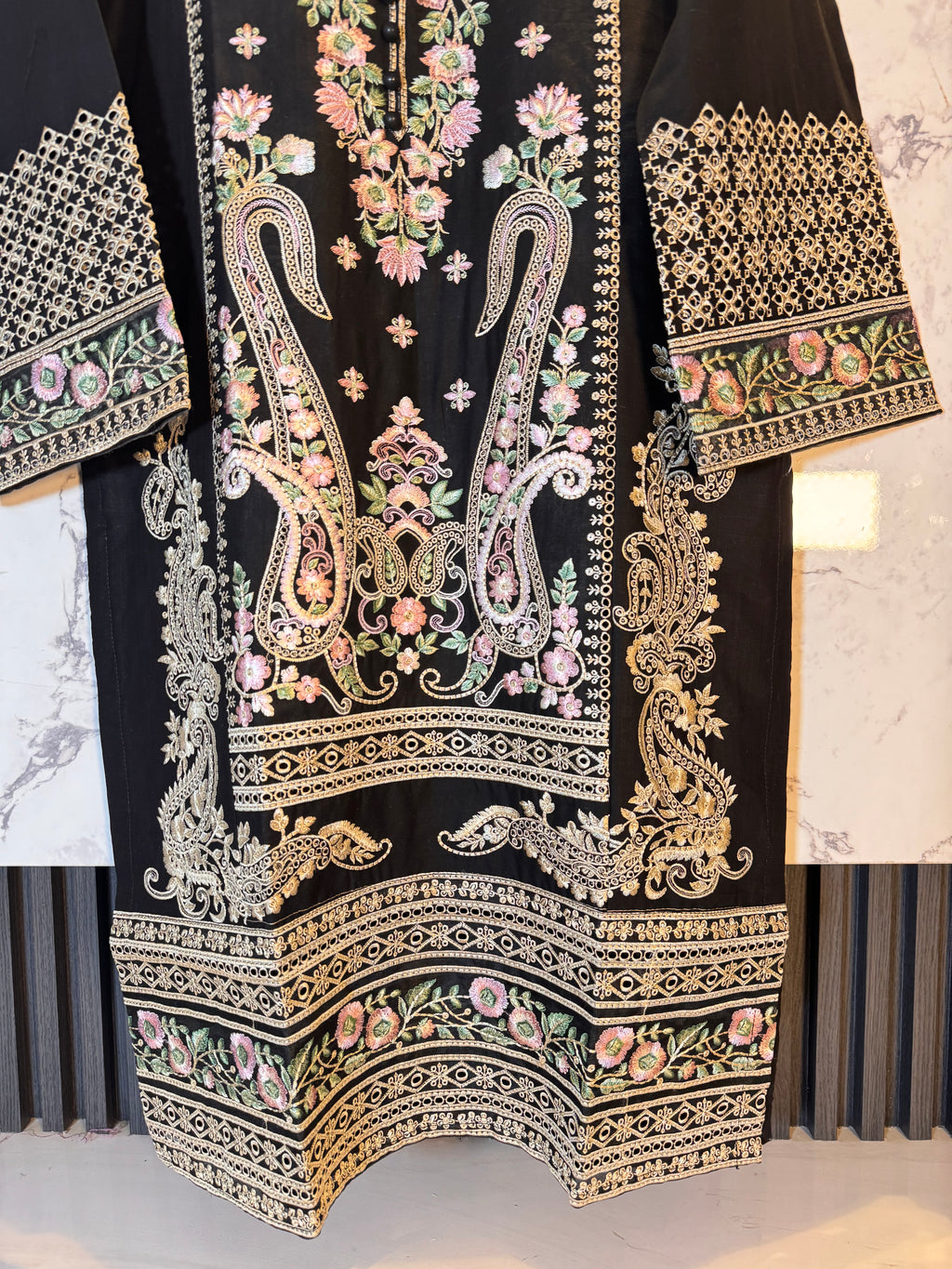 3 Piece Embroidered Lawn Suit