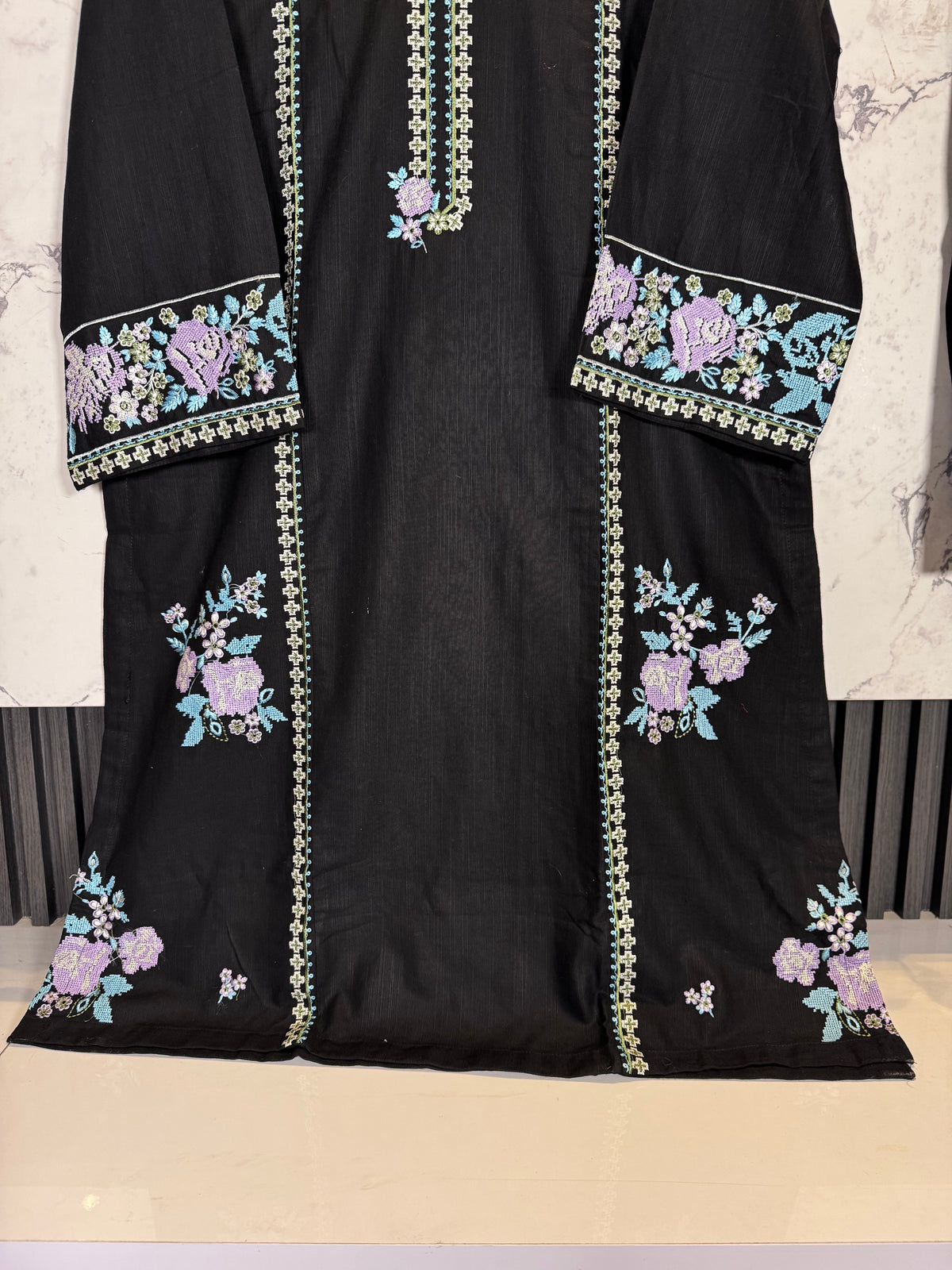 2 Piece Winter Khadder Embroidered Suit