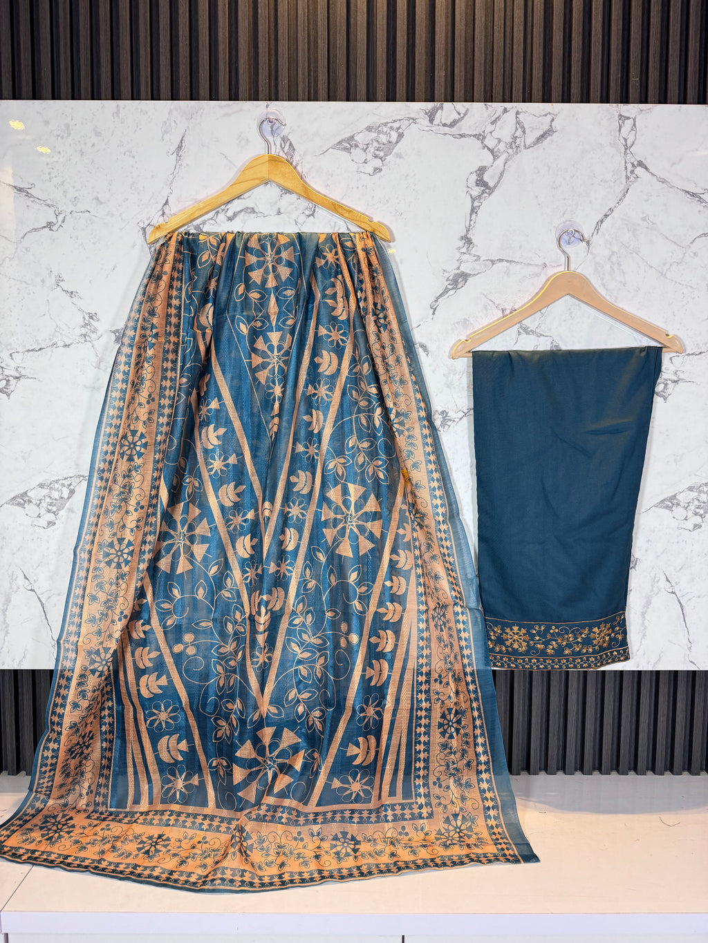 3 Piece Winter Dhanak Embroidered Suit