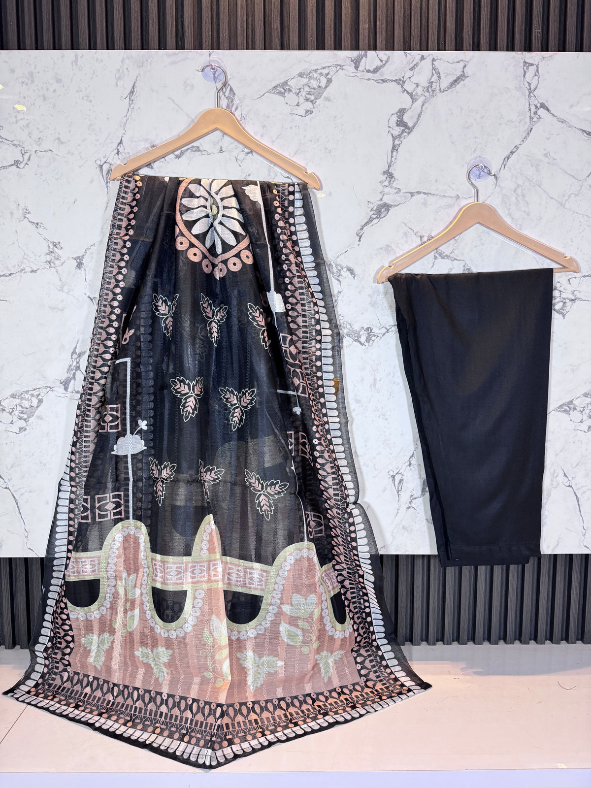 3 Piece Winter Dhanak Embroidered Suit