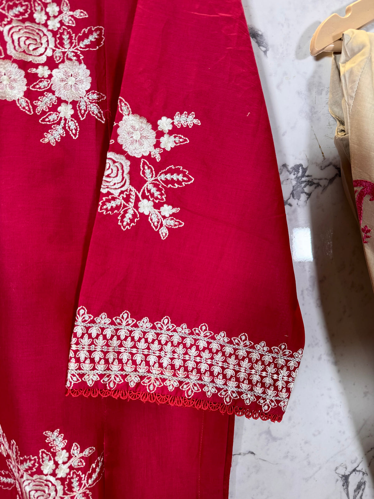 3 Piece Farshi Shalwar Dhanak Winter Suit