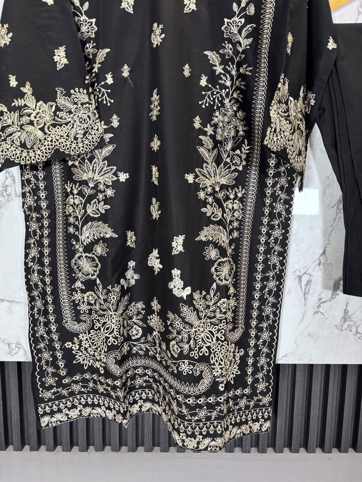 3 Piece Lawn cotton Full Embroidered Suit