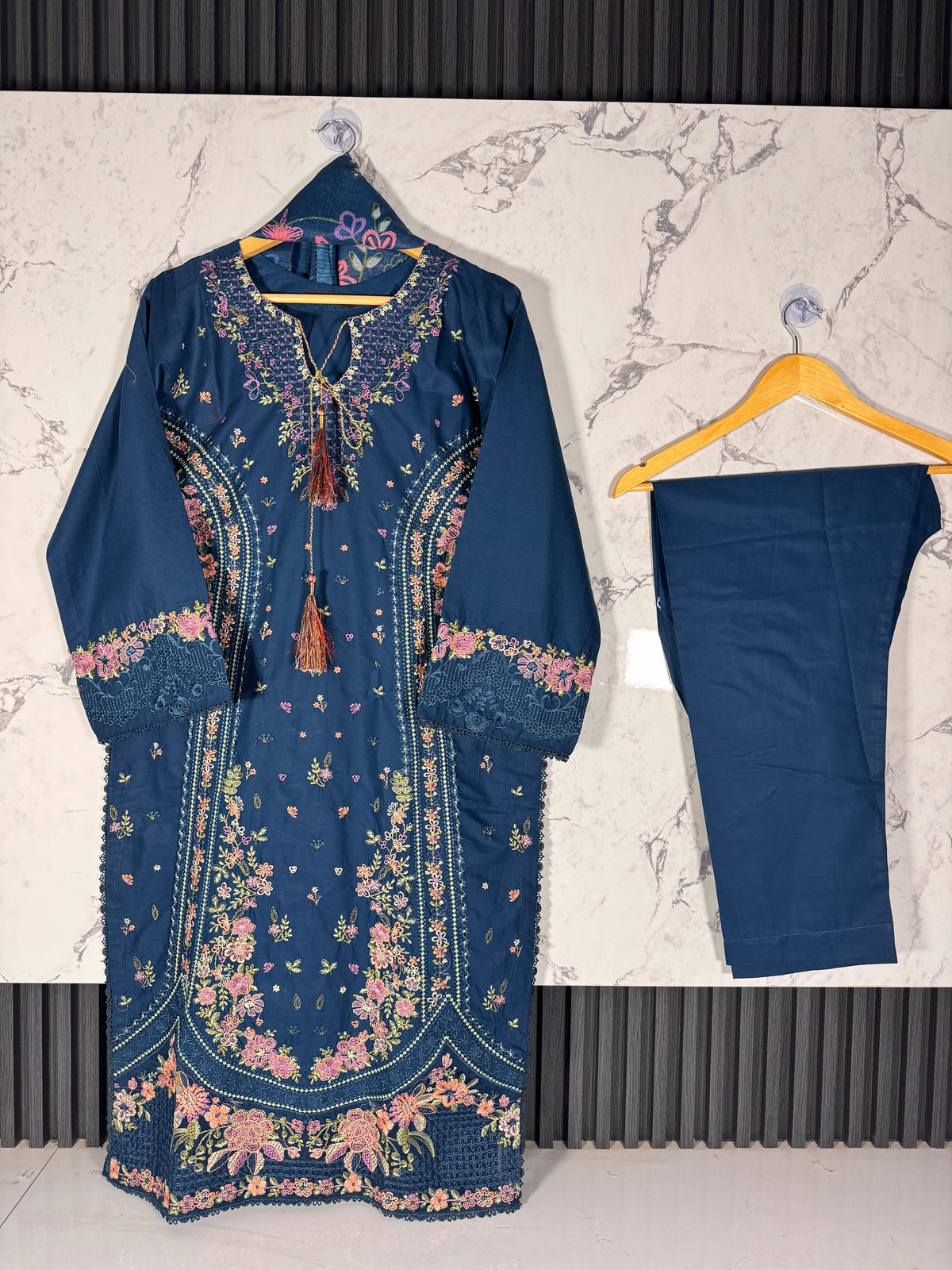 3 Piece Embroidered Lawn Suit